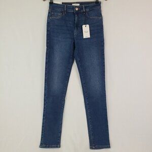NEW Forever 21 Mid Rise Skinny Jeans Women's Size 27 Blue Cotton Blend NWT